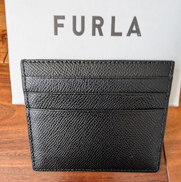 Furla Leather Card Holder with PinMount logo + Dust Bag New in Logo Box ❤️ - Picture 5 of 5